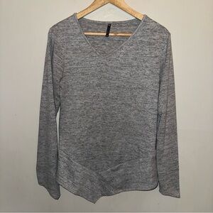 Kuhl Long Sleeve V-neck Gray Top Women’s Size Medium